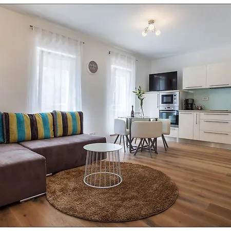 Amalija Apartment