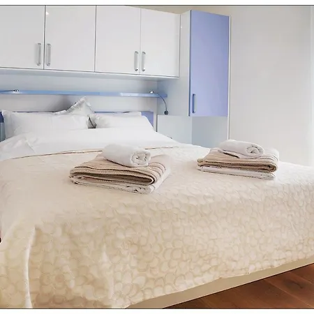 Apartment Amalija